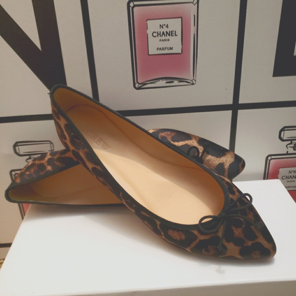 J Crew flats (NWOT)
